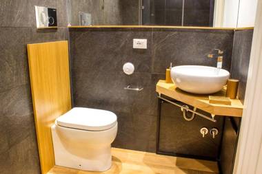 Kalamonjo Suite&Rooms