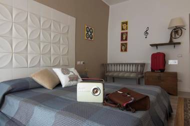 Ad Hoc Rooms