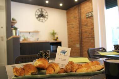 LA FINESTRA SUL PORTO