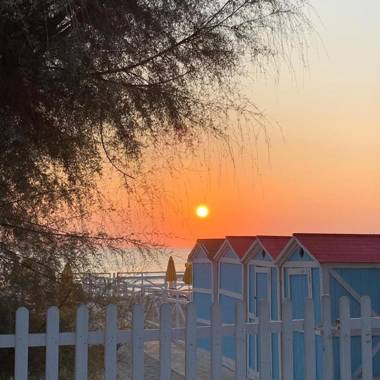 mondello sea view beach apartment