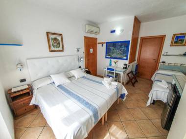 L'Orso e il Mare (Adults Only)