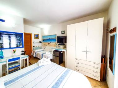 L'Orso e il Mare (Adults Only)