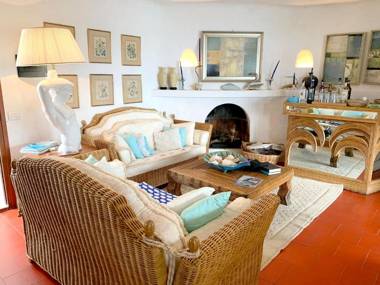 4 bedrooms villa at Porto Rafael 400 m away from the beach with sea view jacuzzi and enclosed garden