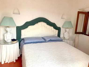 4 bedrooms villa at Porto Rafael 400 m away from the beach with sea view jacuzzi and enclosed garden