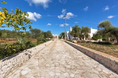Villa Sorrentino by BarbarHouse