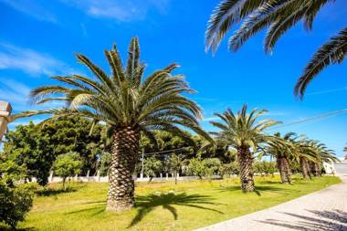 Esclusiva Villa a Ostuni con piscina  1km dal mare