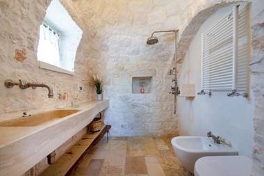 Tenuta Diciassetteconi Trulli With Pool