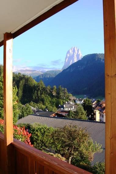 Garni Irma Bed & Breakfast