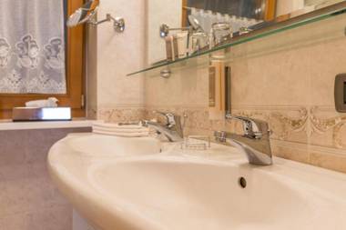 Apartment Saslonch Stlarida