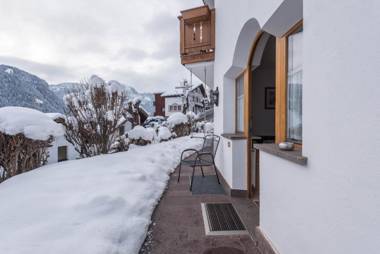 Apartment Saslonch Stlarida