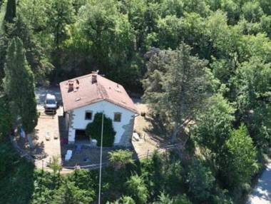 Lavish Farmhouse in Ortignano with Swimming Pool