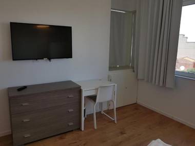 Four Rooms Apartments Two