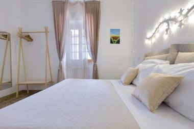 Villa Artesole by BarbarHouse