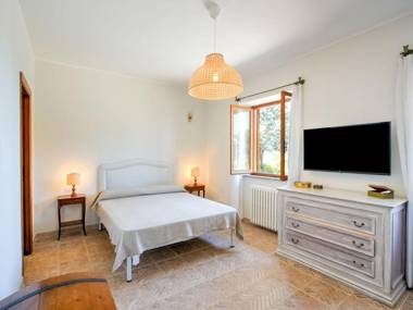 Swanky Villa in Ansedonia near Feniglia Beach