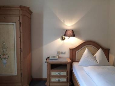 Stern B&B & Suite Apartments