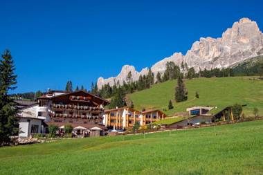 Moseralm Dolomiti Spa Resort