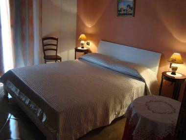 Le Tre Rose di Maria