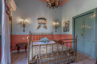 Alexander Art Nouveau Suites