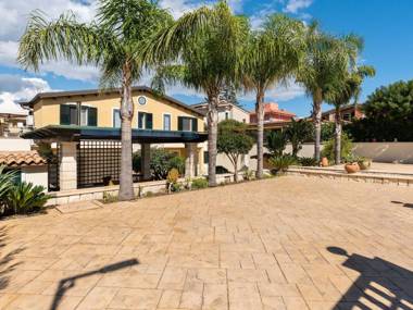 Pleasant Apartment in Reitani with Air-conditioning