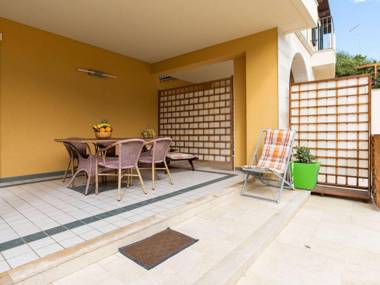 Pleasant Apartment in Reitani with Air-conditioning