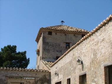 Beautiful Holiday Home in Stilo with Swimming Pool