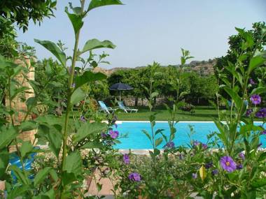 Beautiful Holiday Home in Stilo with Swimming Pool