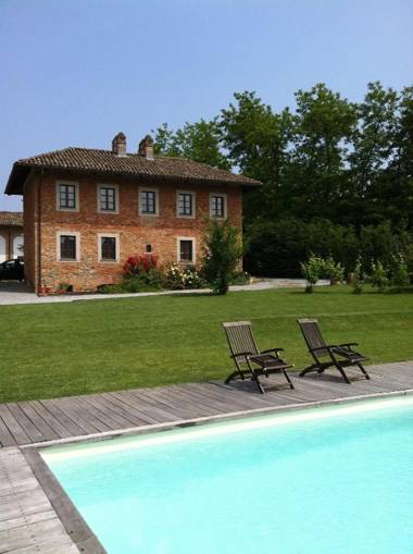 B&B Cascina Gaione Via Gallina18b 12052 Neive cn
