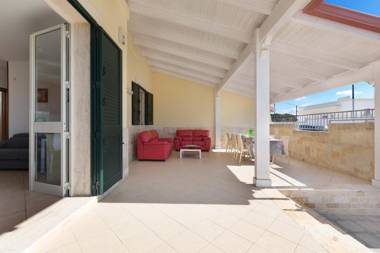 Villetta Teresa by BarbarHouse