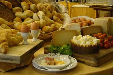 Ramada by Wyndham Naples