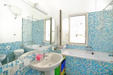 Spaccanapoli Comfort Suites