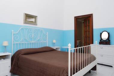 Camera Con Vista Apartments