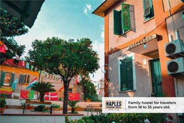 Naples Experience Hostel