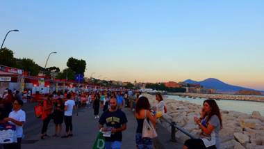 Daily Napoli - Lungomare