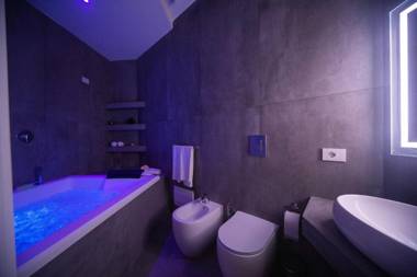 Gallery Suite Naples