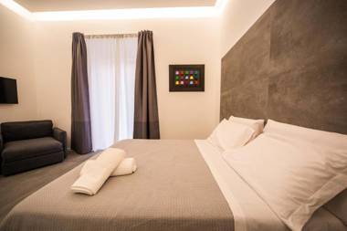 Gallery Suite Naples