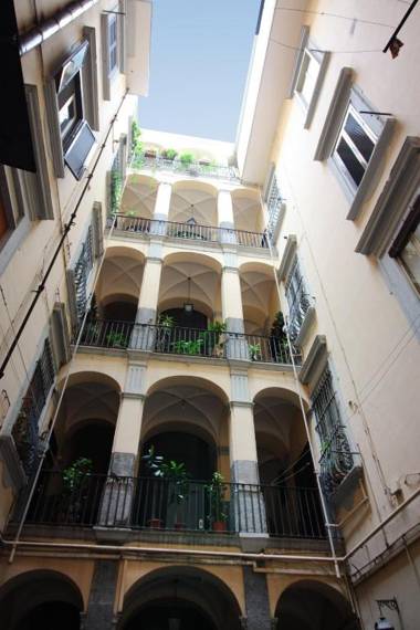 La Corte dei Borboni by Dimorra