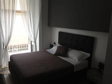 MB95 - Mezzocannone Luxurious Bed&Breakfast