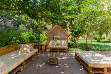 HOPESTEL Secret Garden Napoli