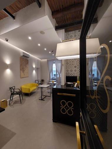 L'Infinito 88 Charmant Rooms