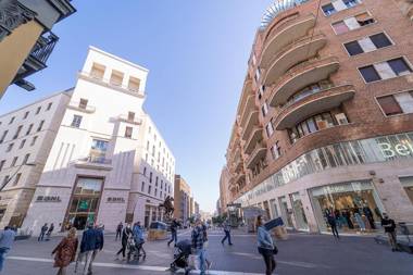 HR Boutique Porto Napoli Centro by ClaPa Group