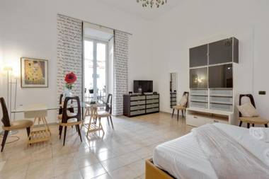 Costigliola Baroque Palace Flat with Netflix
