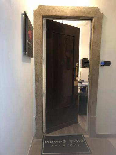 Nonna Pina Art Rooms