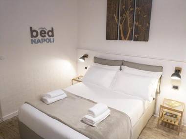 Bed Napoli