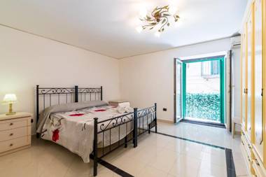 QS1 - Indipendent Flat in Center