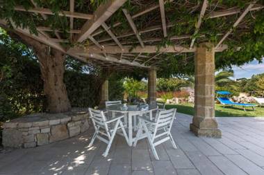 Villa Mila by BarbarHouse