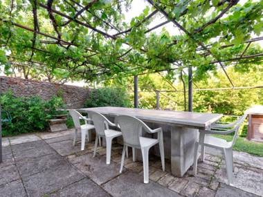 Pretty Apartment in Boccheggiano with Swimming Pool