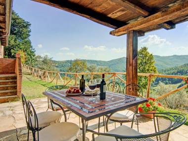 Agriturismo with equestrian centre horses and options to go horse riding