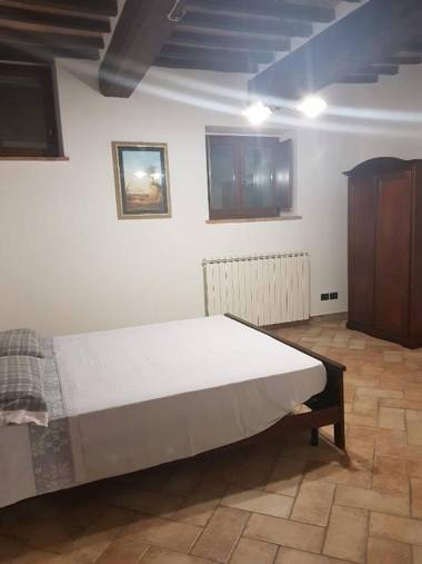 Whole Country House With 48 Beds Into 8 Apartmans