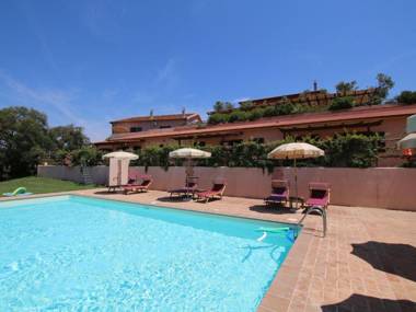 Plush Farmhouse in Montalto di Castro with Terrace