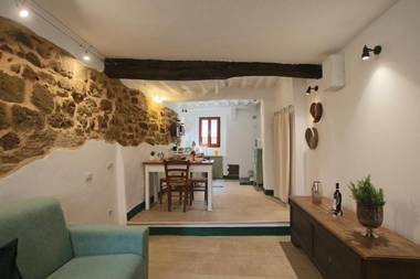 CASA COSTA DELLE CASERME